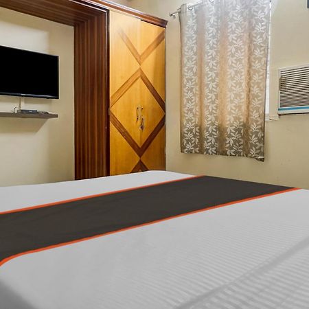 Hotel Galaxy Residency Kalyani Nagar Púna Kültér fotó