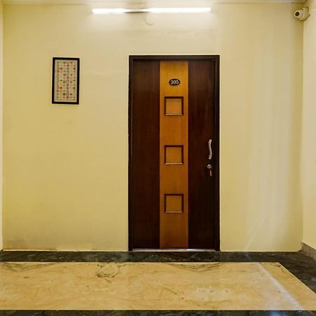 Hotel Galaxy Residency Kalyani Nagar Púna Kültér fotó