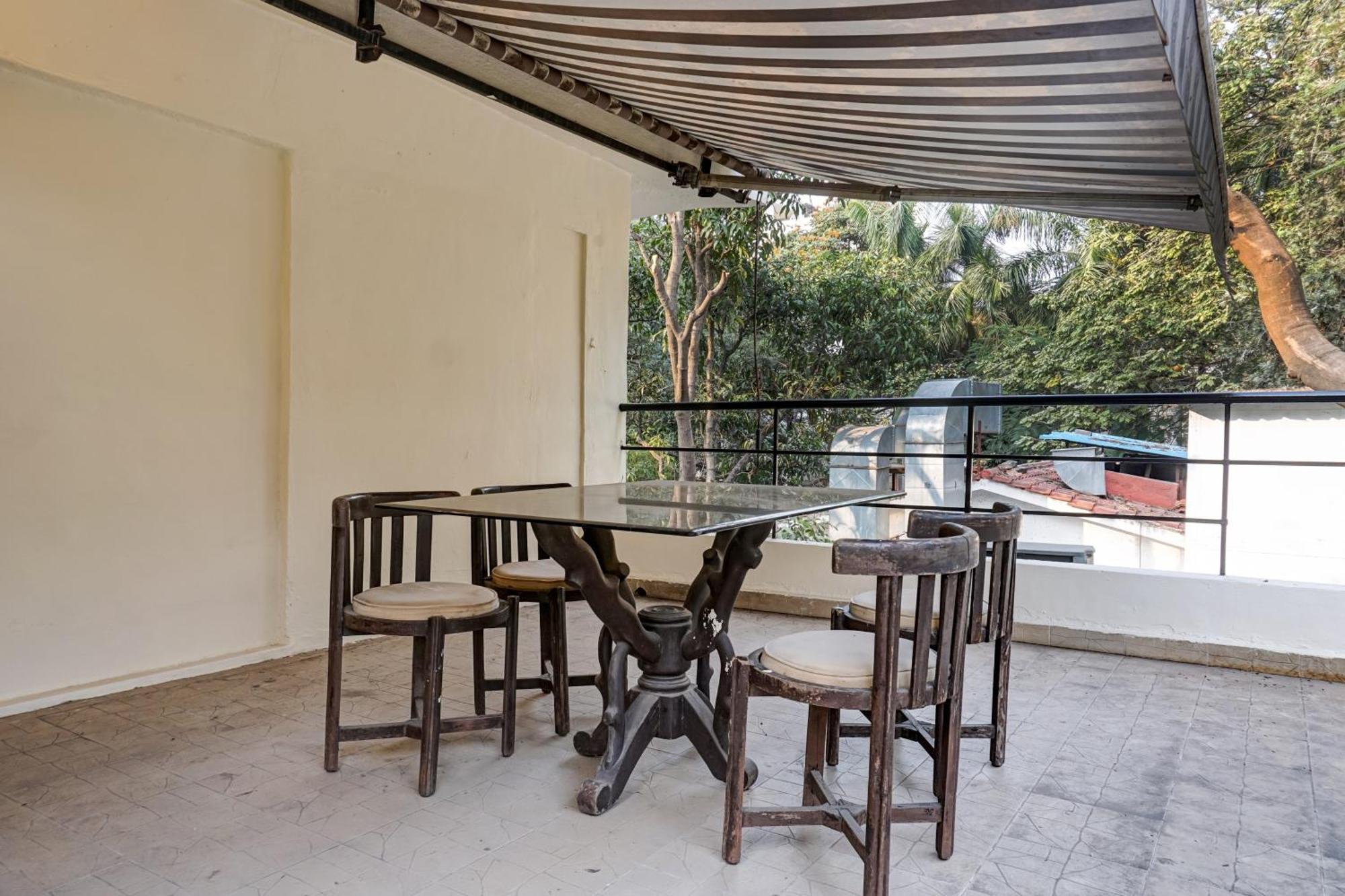 Hotel Galaxy Residency Kalyani Nagar Púna Kültér fotó
